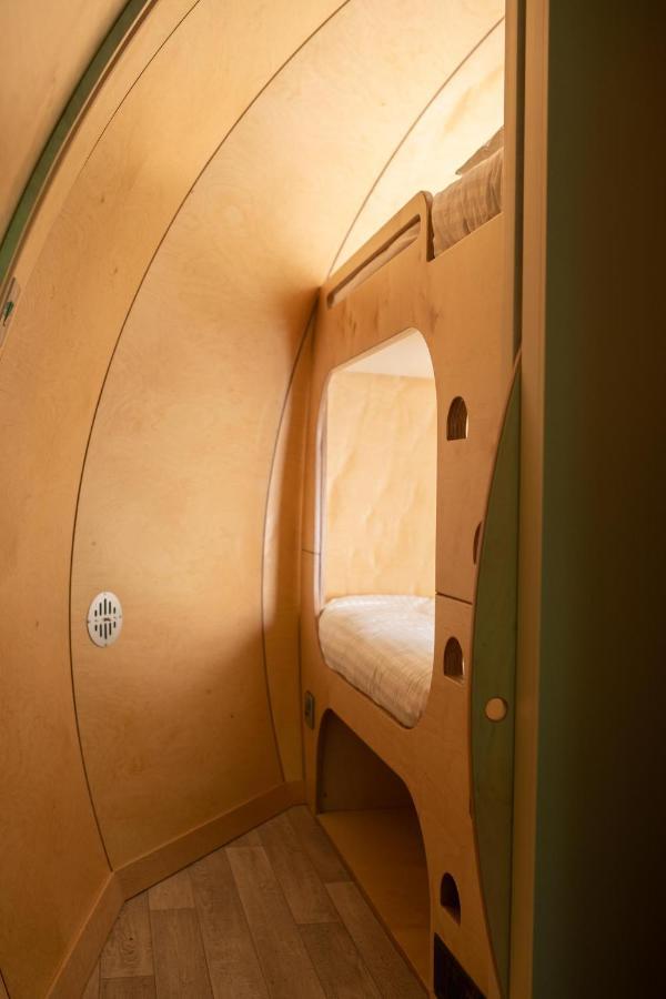 Further Space At Thornfield Luxury Glamping Pods, The Dark Hedges, Ballycastle 밸리머니 외부 사진